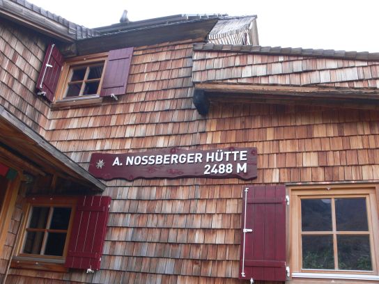 147. Adolf-Noßberger-Hütte.
