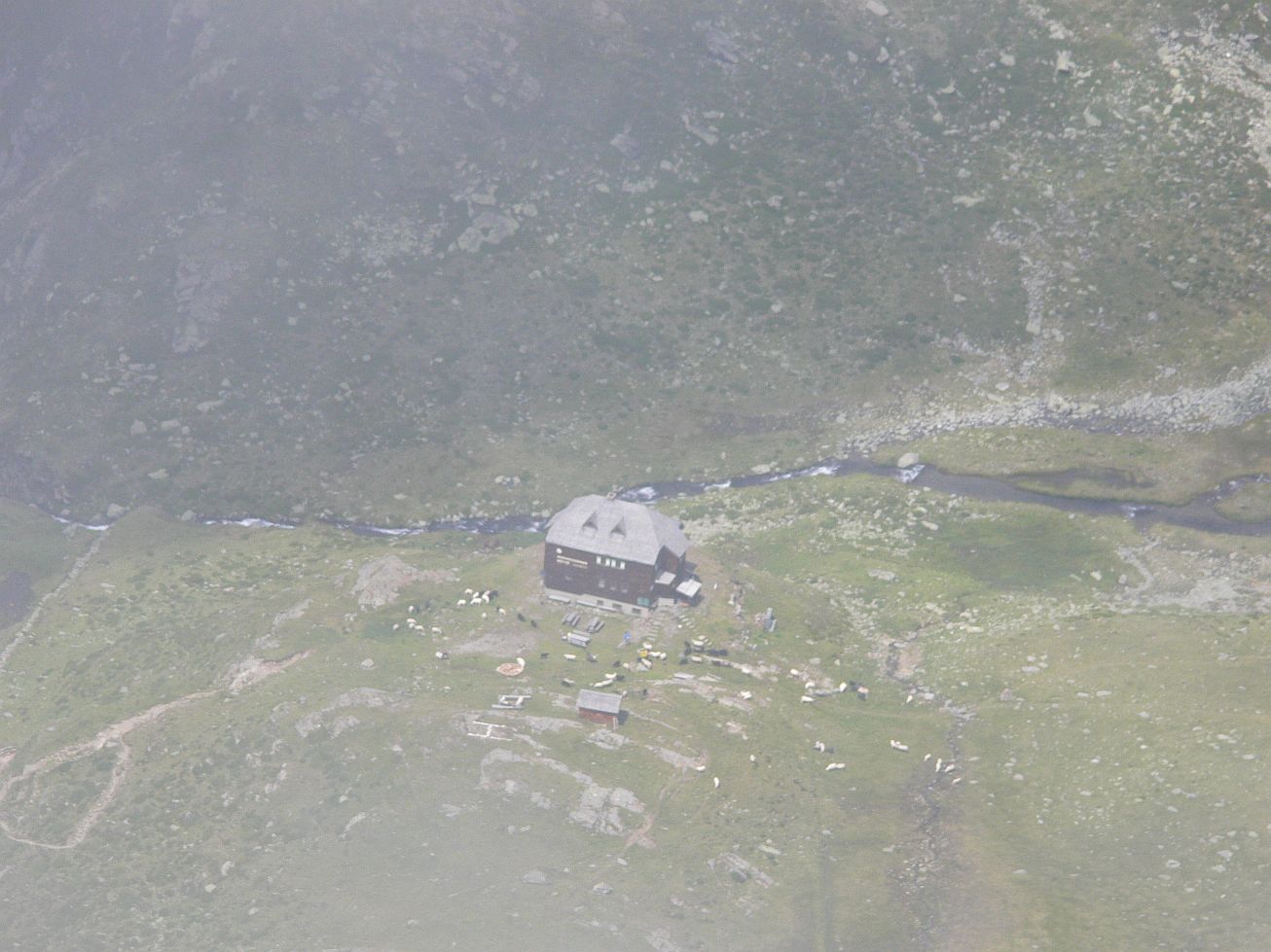 270. Pohled z Hoher Prijakt na Hochschoberhütte

