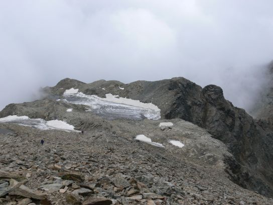 317. Pohled na ledovce směrem od vrcholu
