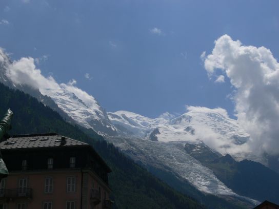 6. V pozadí Mont Blanc

