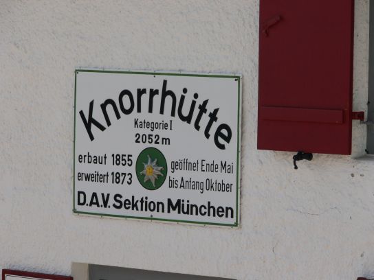 67. Detail Knorrhütte
