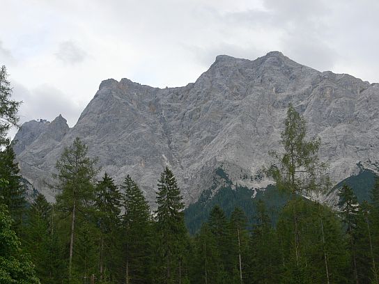 9. Pohled na Zugspitze
