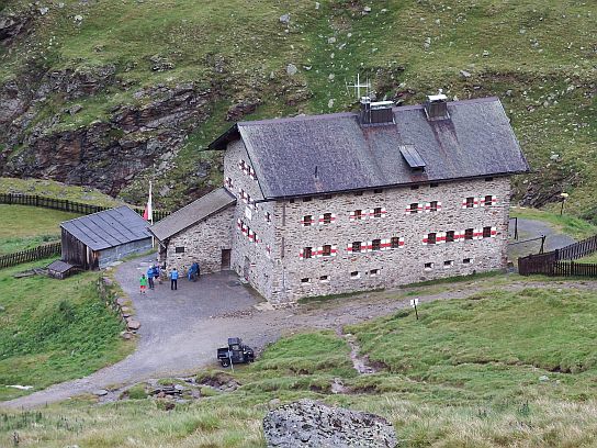 76. Chata Martin Busch Hütte
