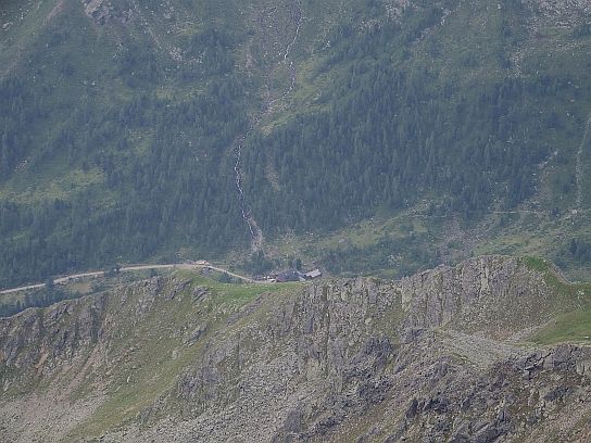 36. Pohled z vrcholu na Lienzer Hütte
