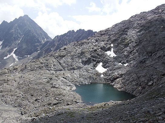 71. Jezero pod vrcholem Keeskopf
