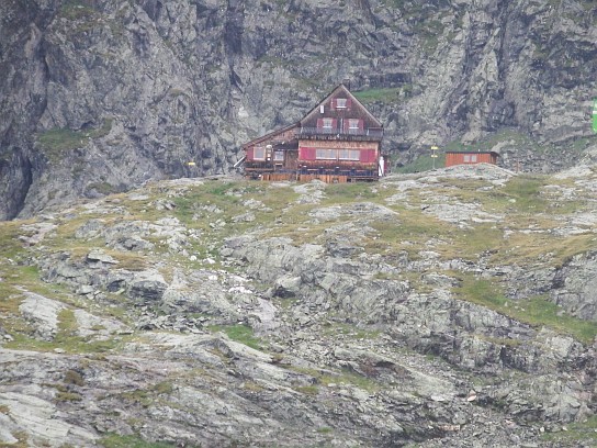36. Chata Adolf-Noßberger-Hütte

