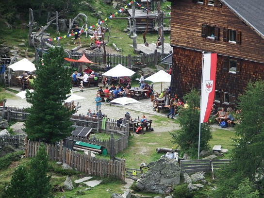 98. Pohled na Lienzer Hütte
