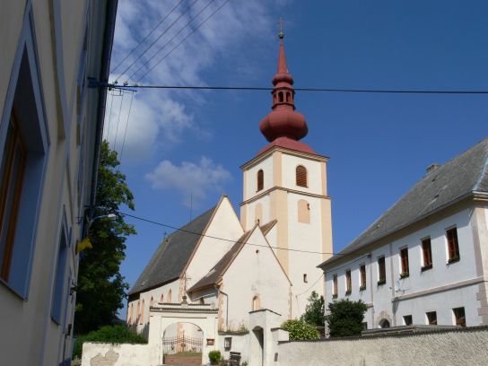 Kostel ve Strážově