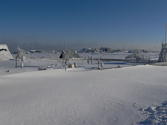 20. Oplocený pozemek meteorologické stanice Zinnwald, 28.12.2010
