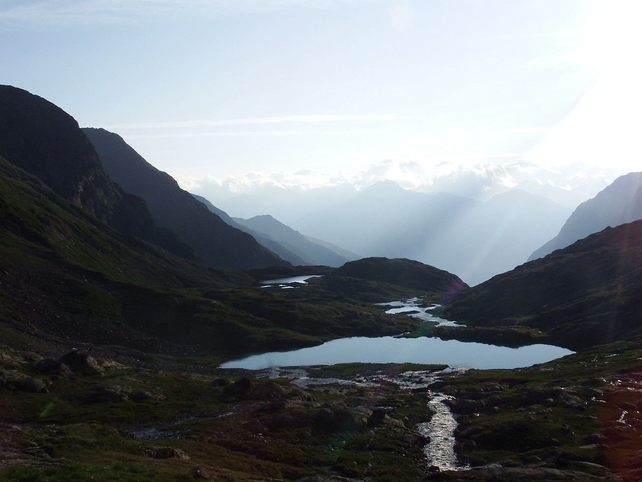 36. Pohled od chaty Adolf-Noßberger-Hütte směrem do údolí
